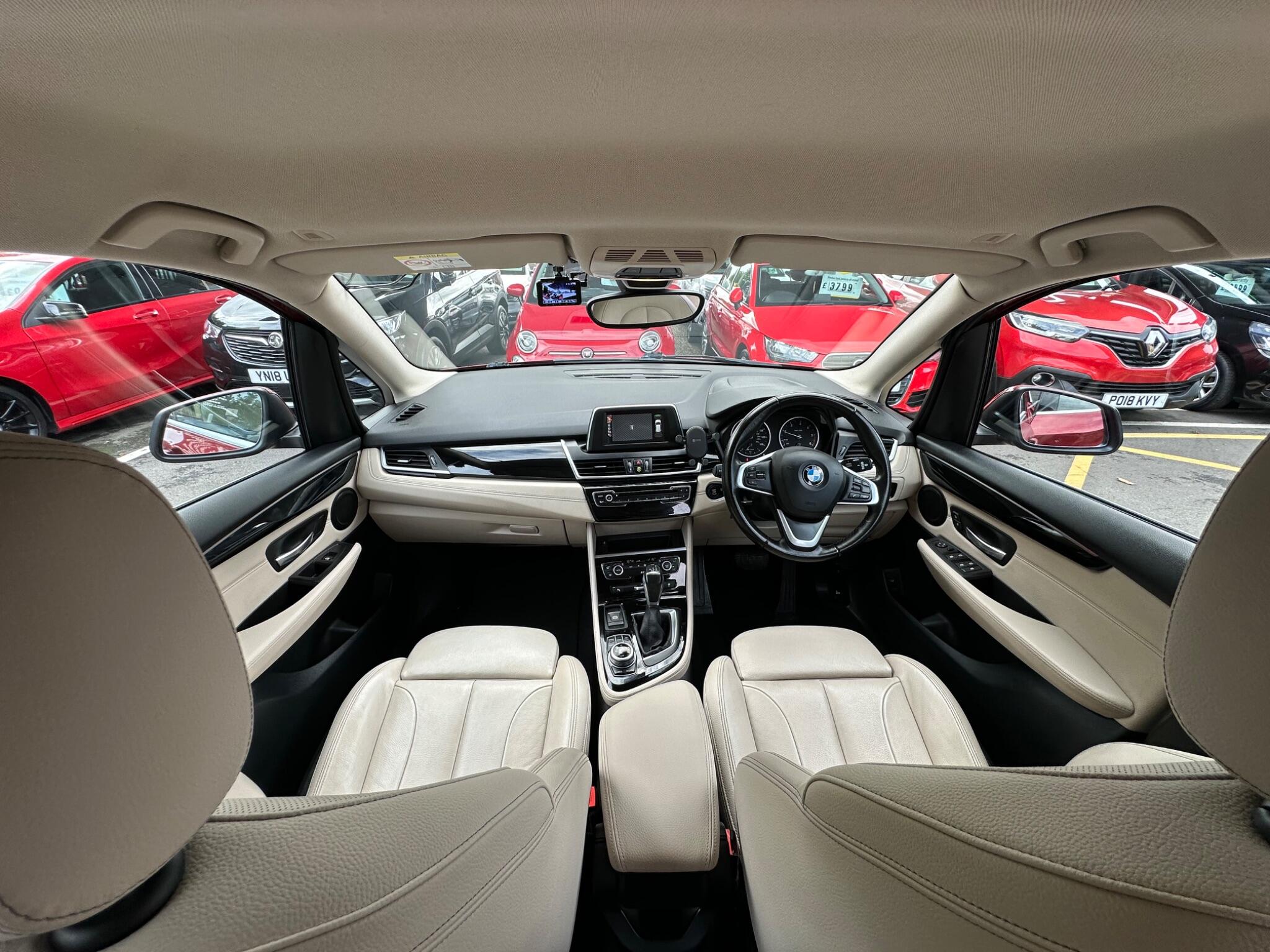 BMW 2 Series Active Tourer view 46