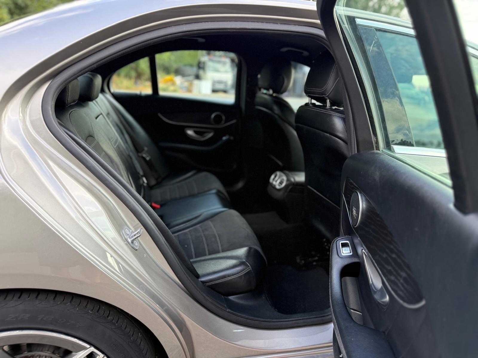 Mercedes-Benz C-Class view 42