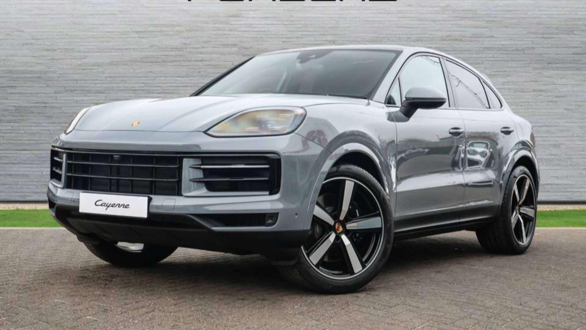 Porsche Cayenne view 2