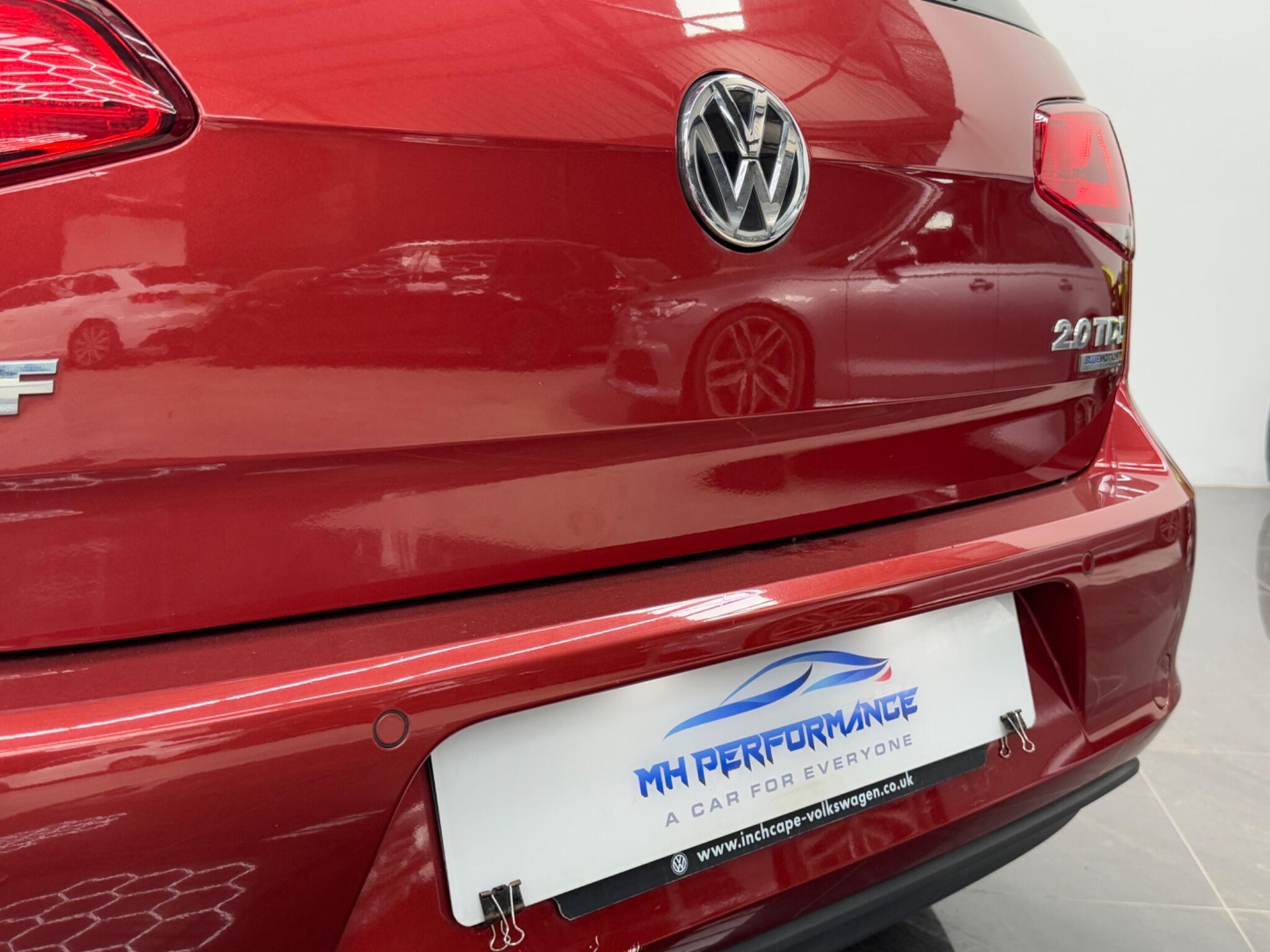 Volkswagen Golf view 23