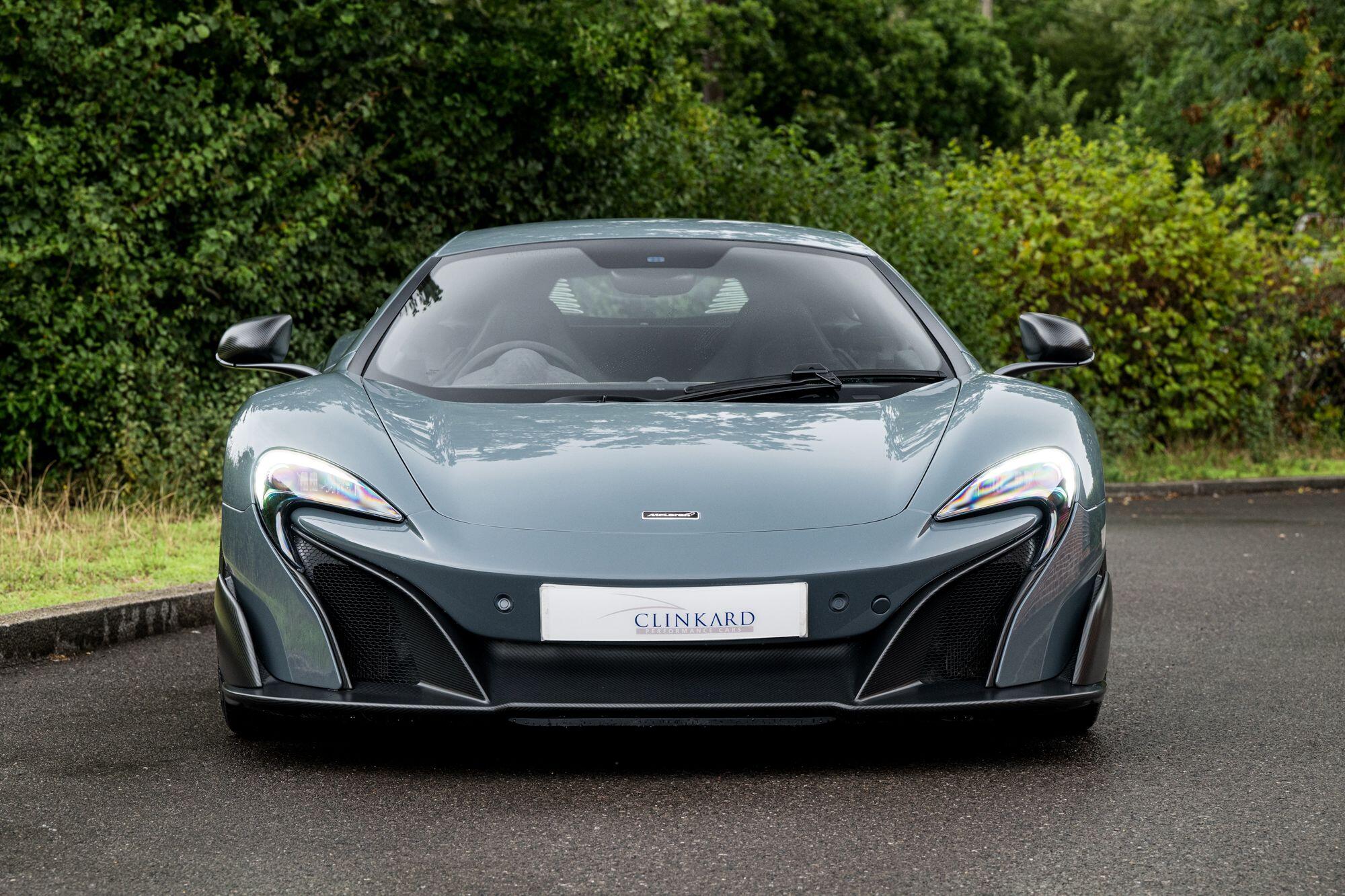 McLaren 675LT view 2