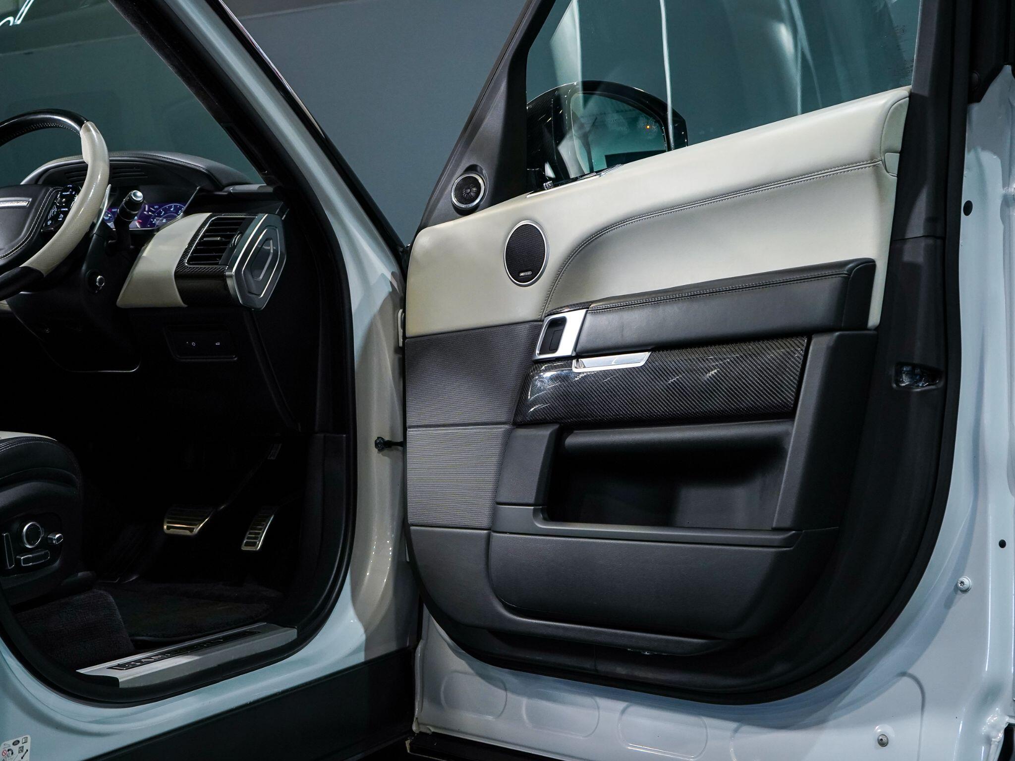 Land Rover Range Rover Sport view 29