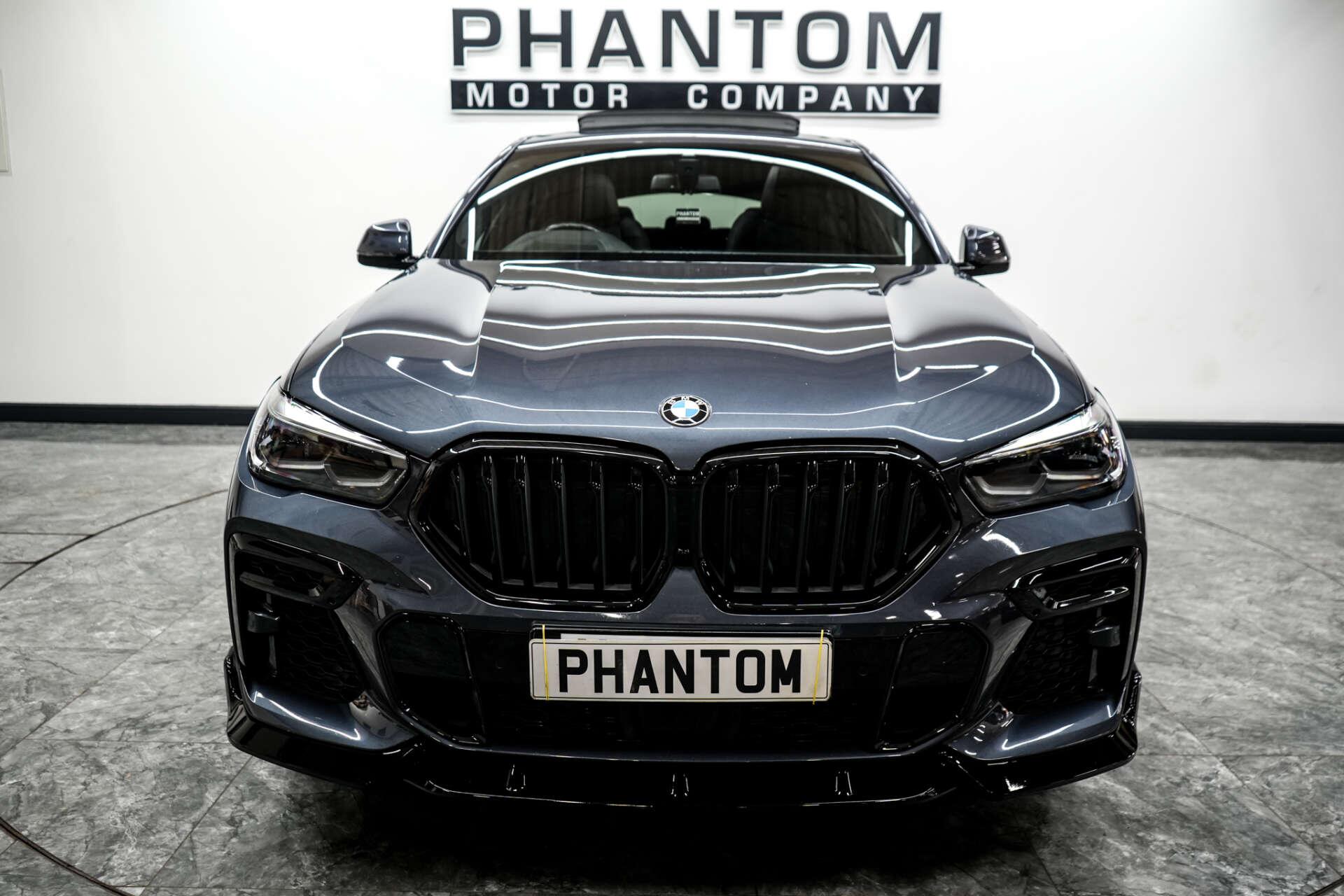 BMW X6 view 5