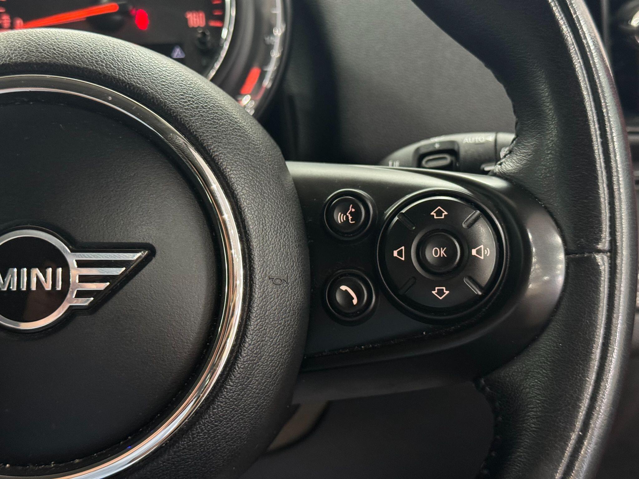 Mini Countryman view 40