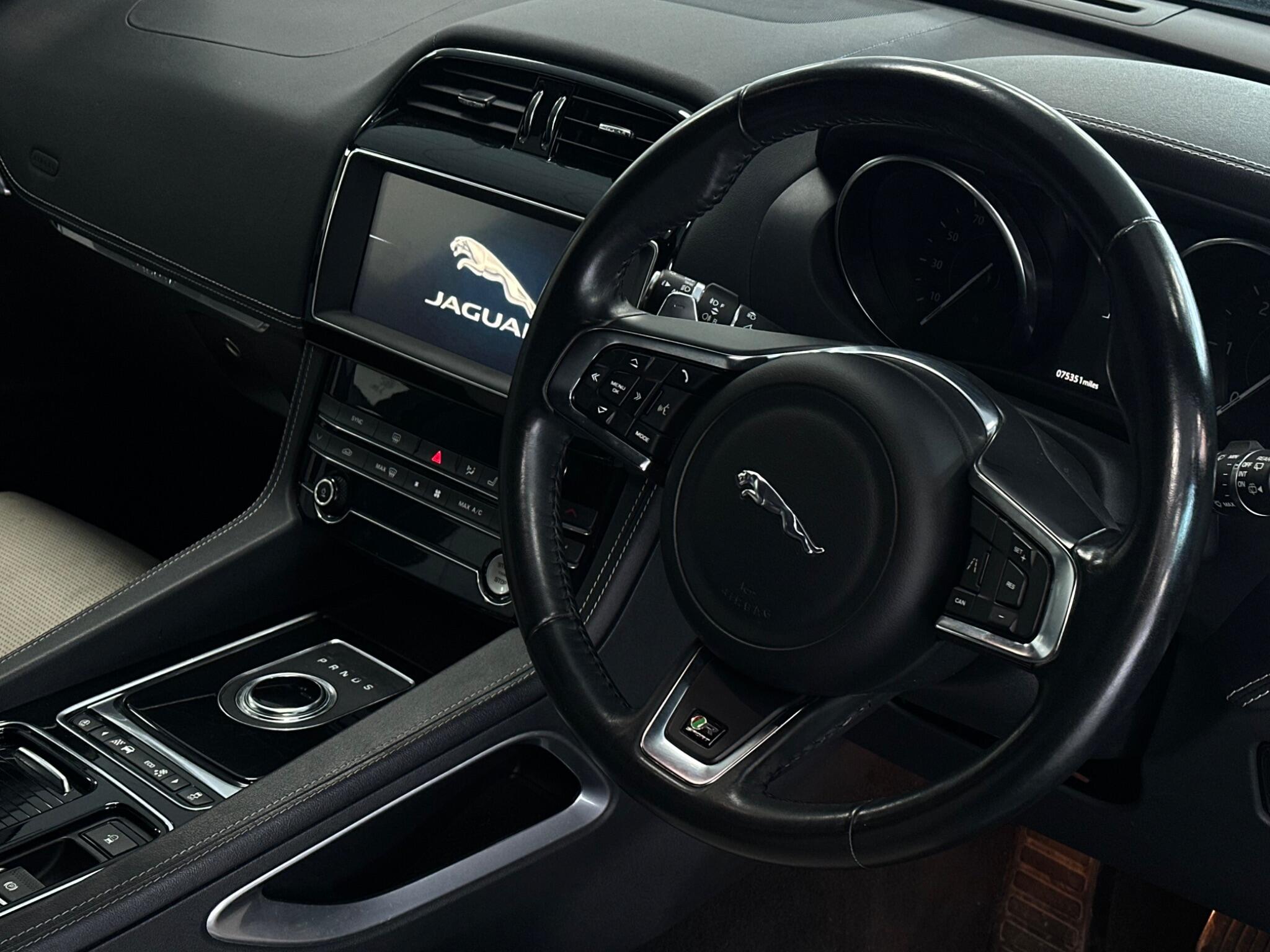 Jaguar F-Pace view 15