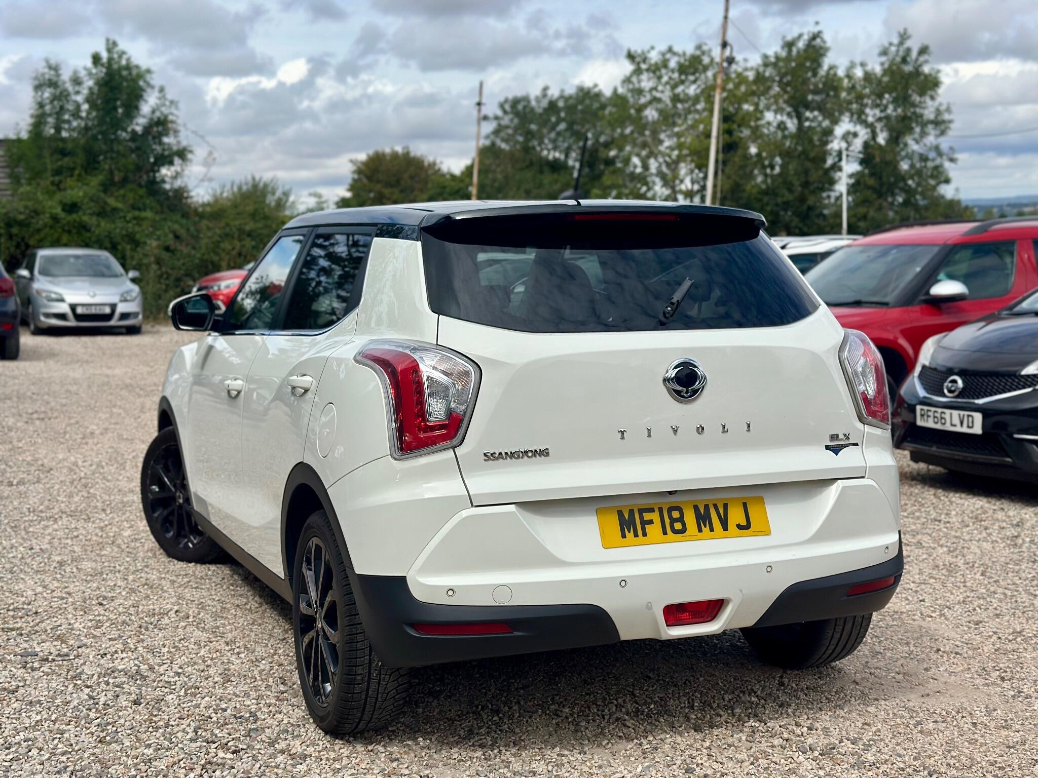 KGM Tivoli view 11