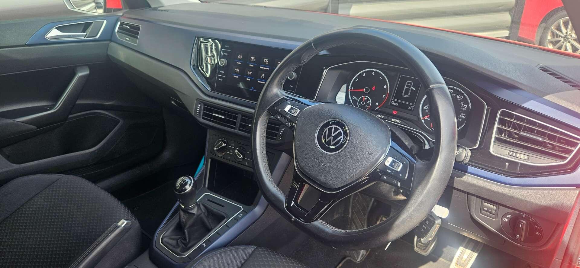 Volkswagen Polo view 16