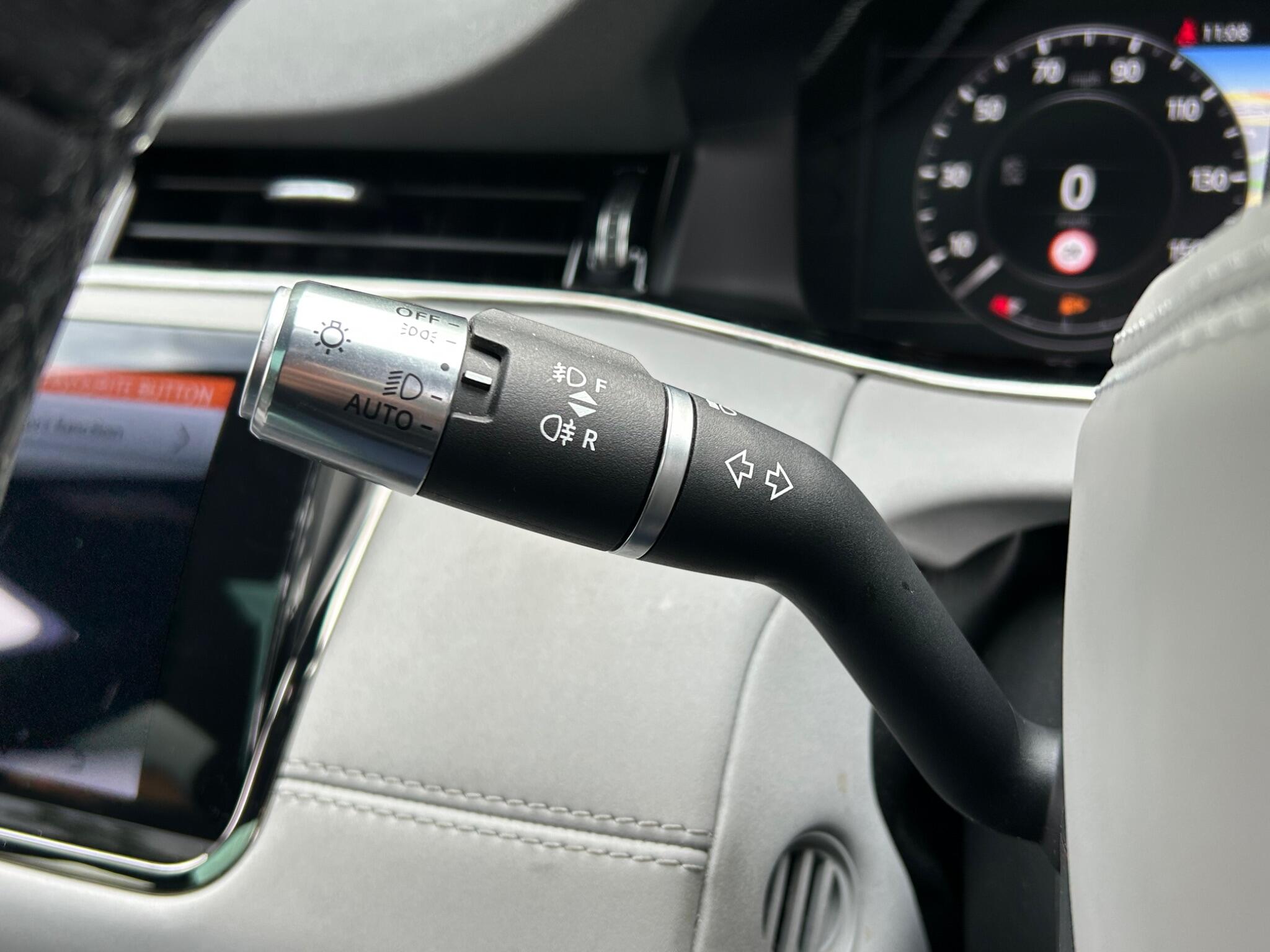 Land Rover Range Rover Evoque view 44