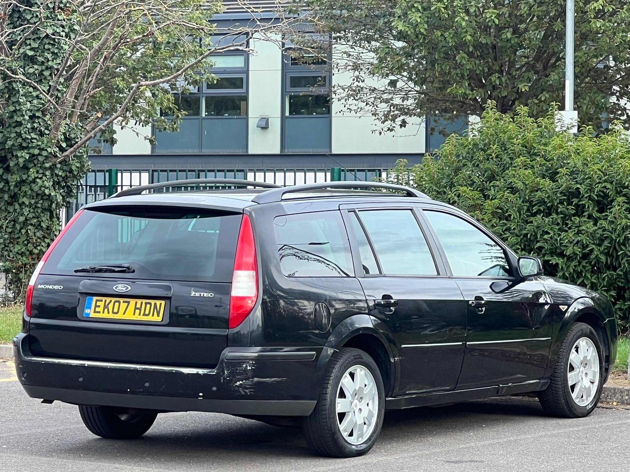 Ford Mondeo view 7