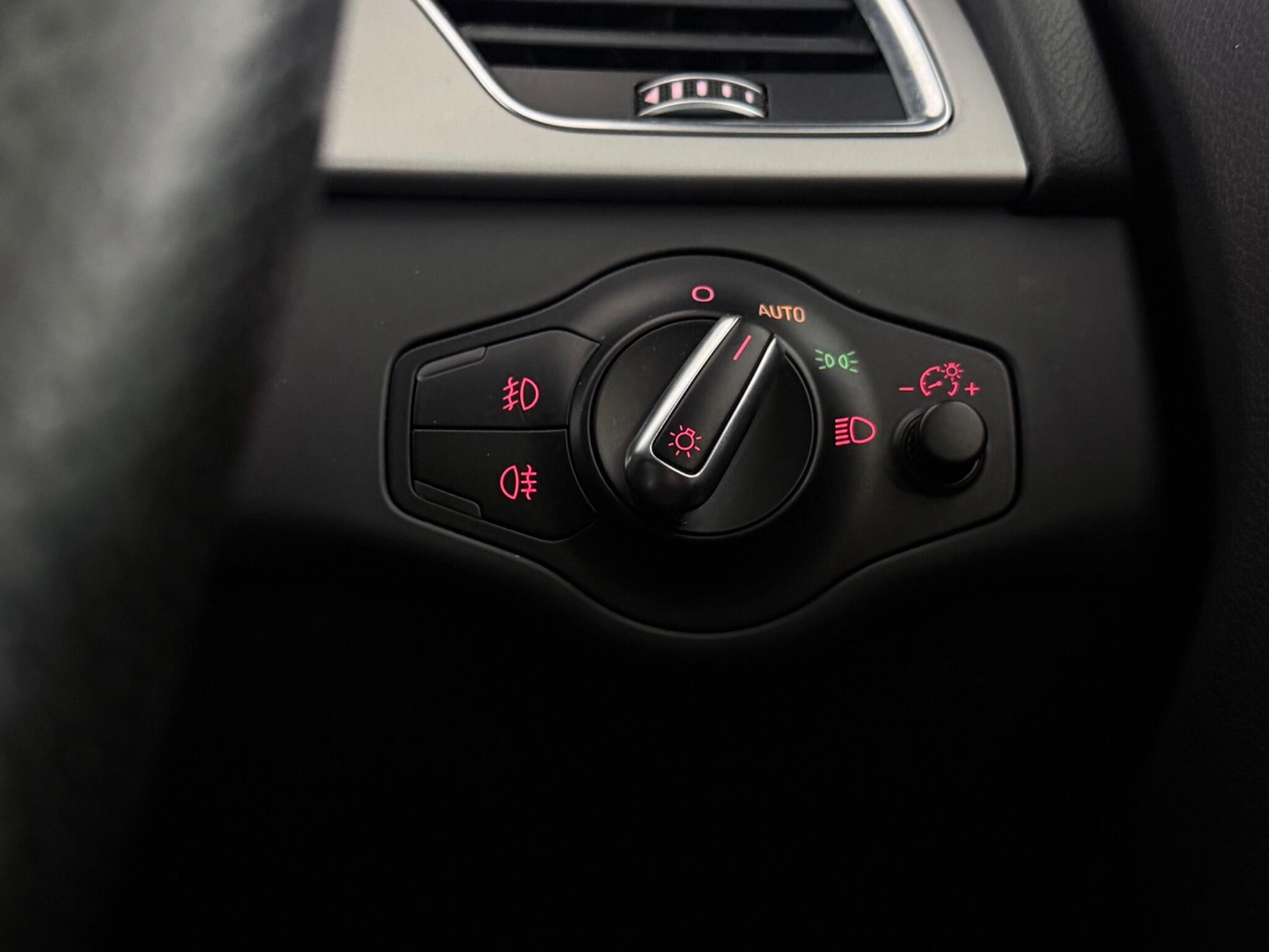 Audi A5 view 16