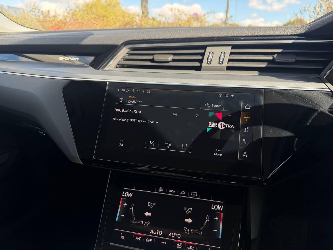 Audi E-Tron view 43