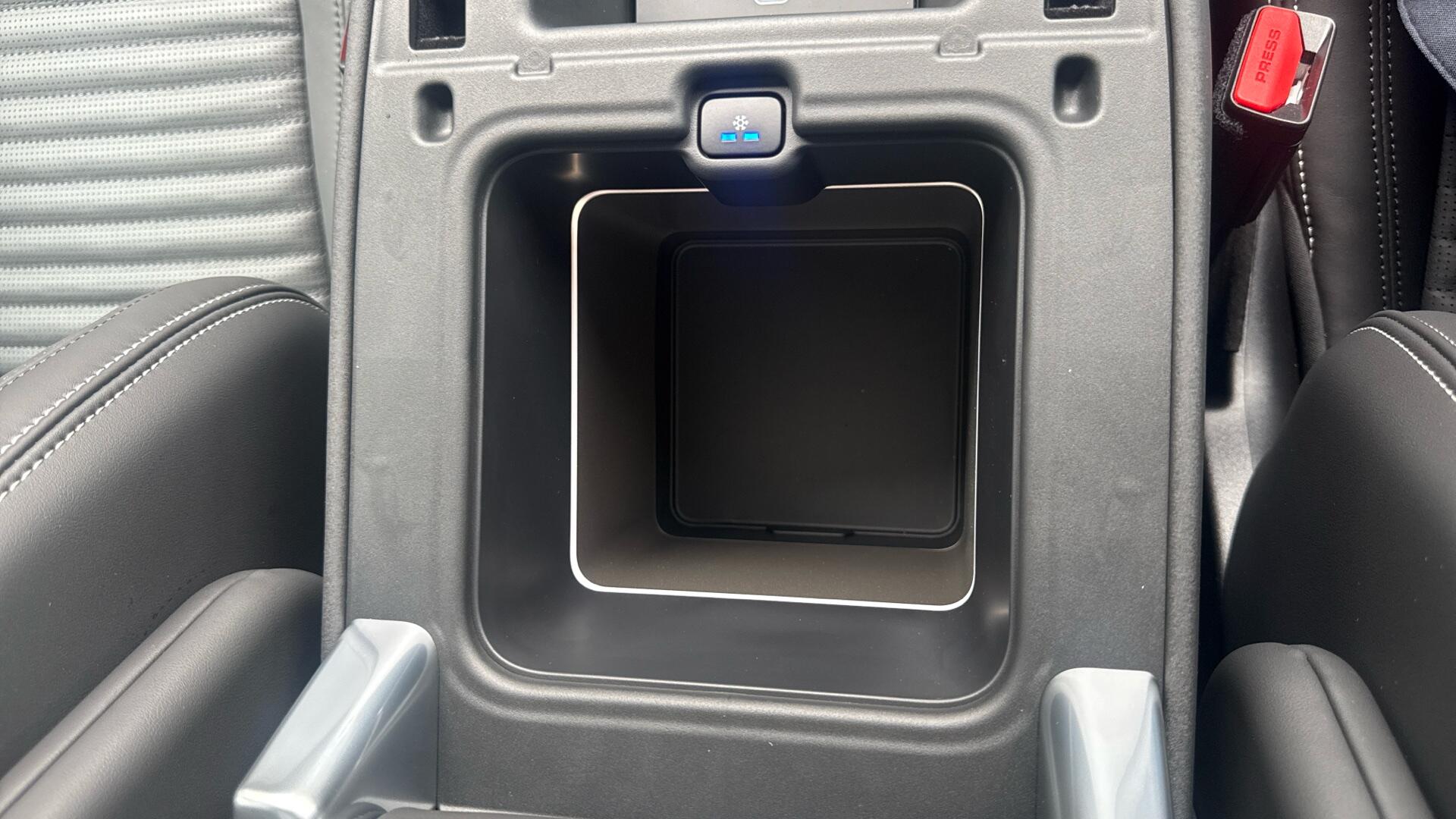 Land Rover Discovery view 62