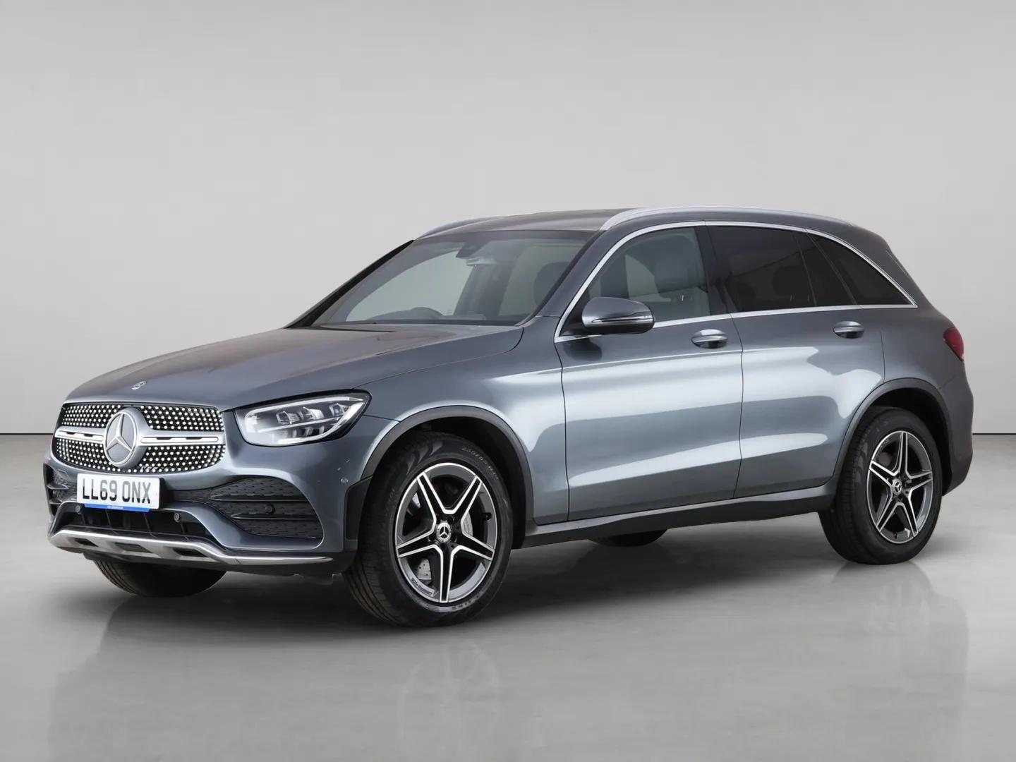 Mercedes-Benz GLC view 2