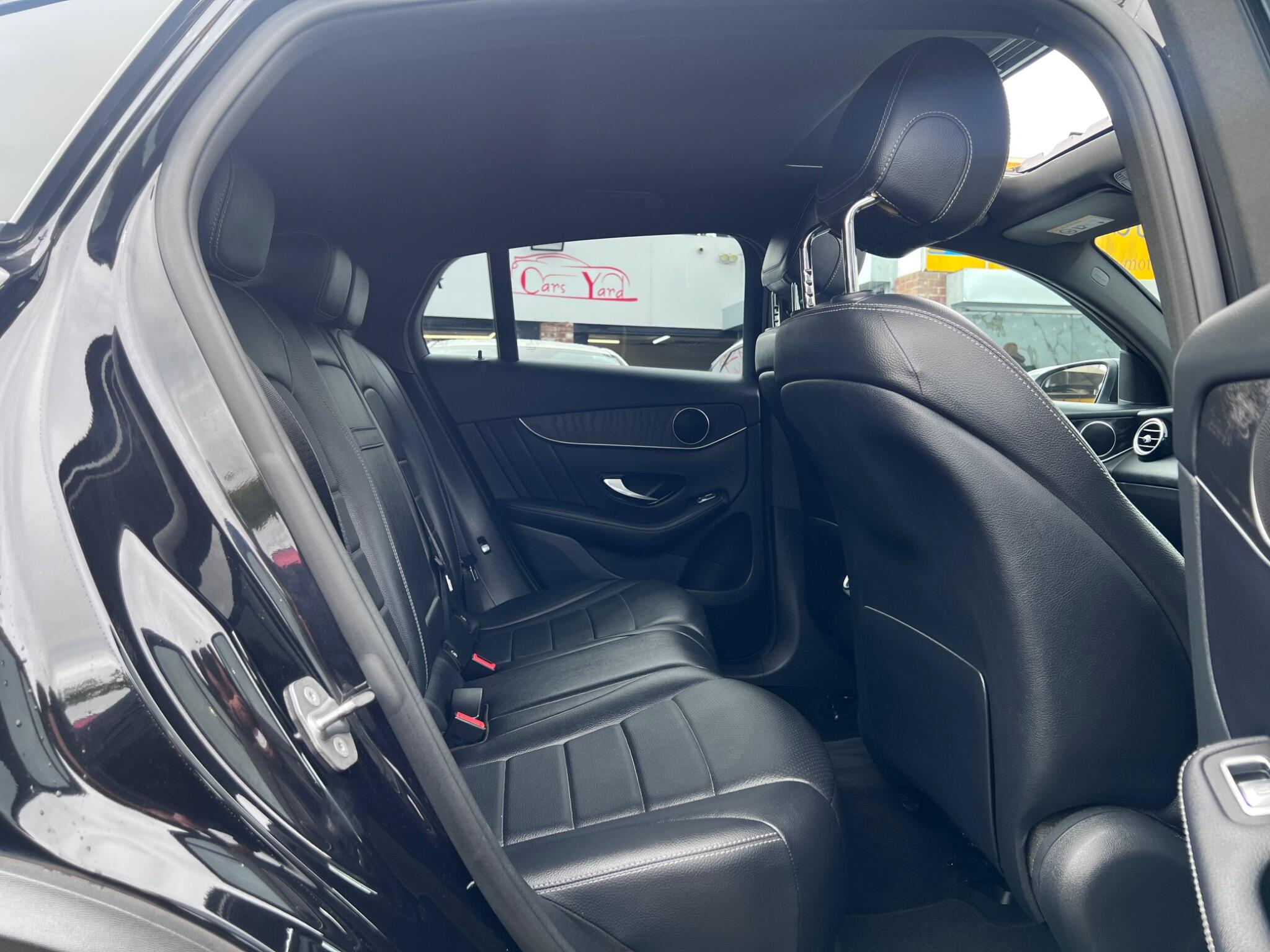 Mercedes-Benz GLC view 30