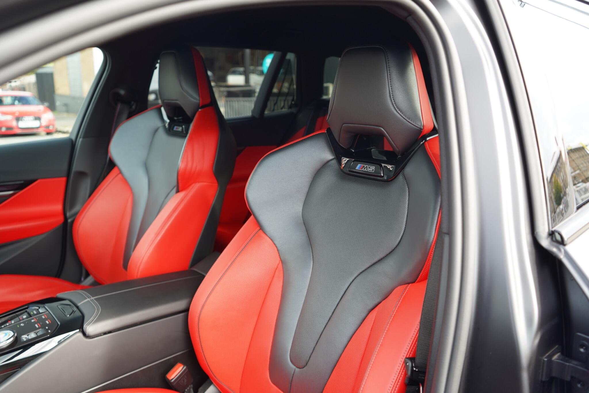 BMW M5 view 27