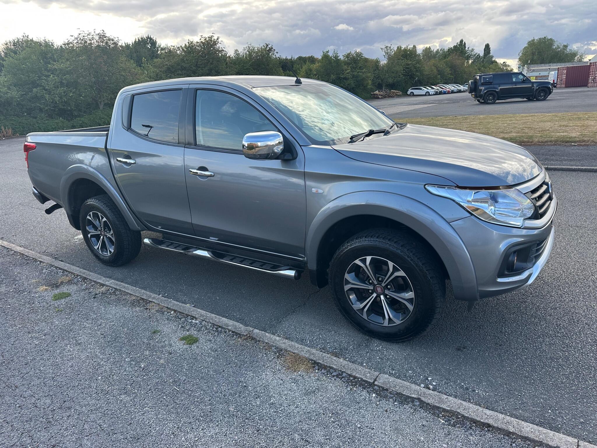 Fiat Fullback view 4