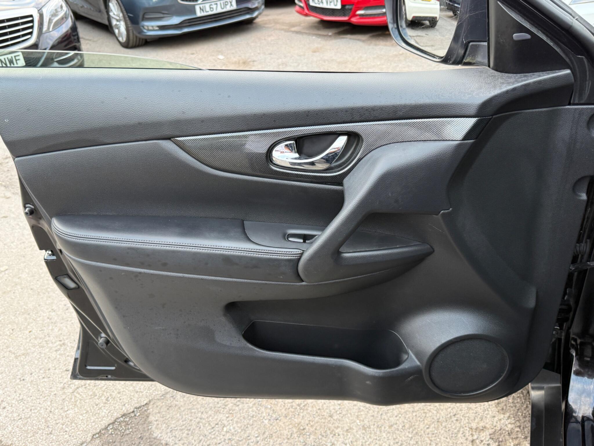 Nissan X-Trail - Image 48
