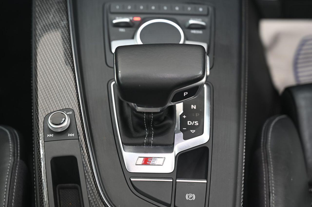Audi S5 view 36