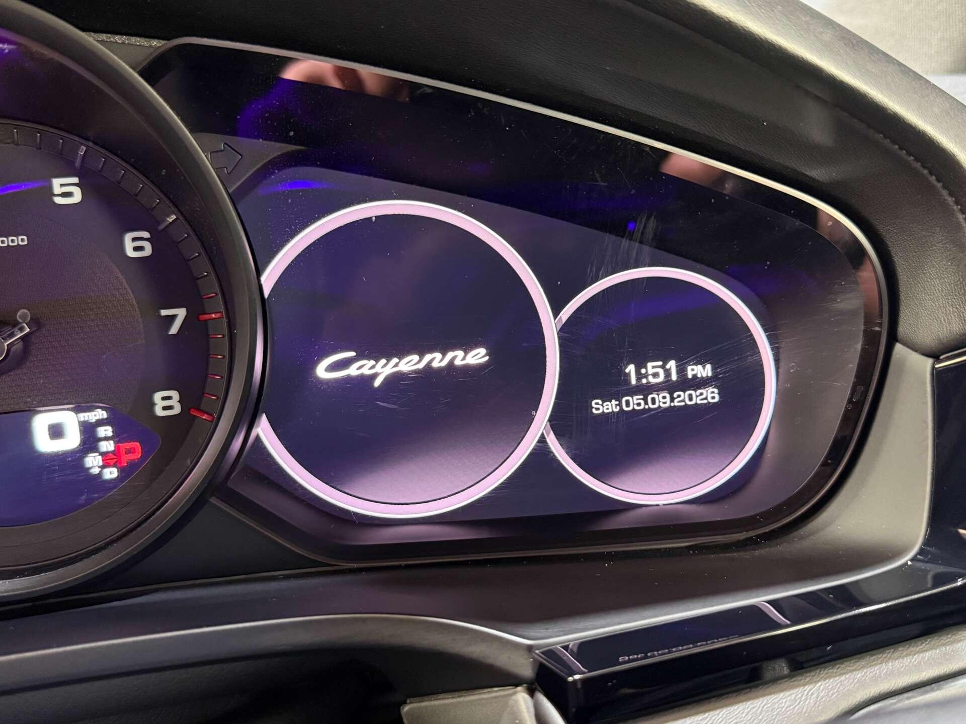 Porsche Cayenne view 63