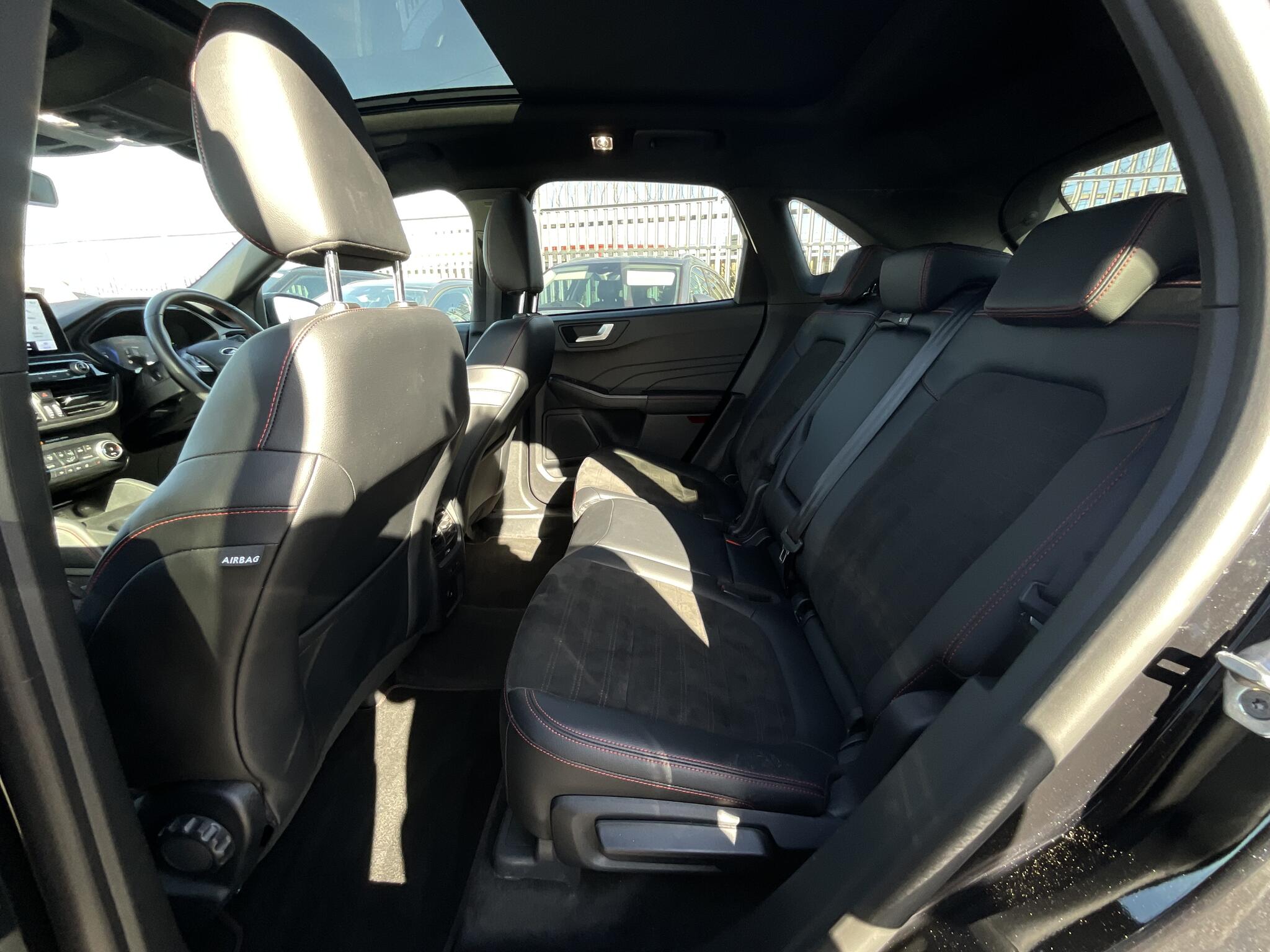 Ford Kuga view 15
