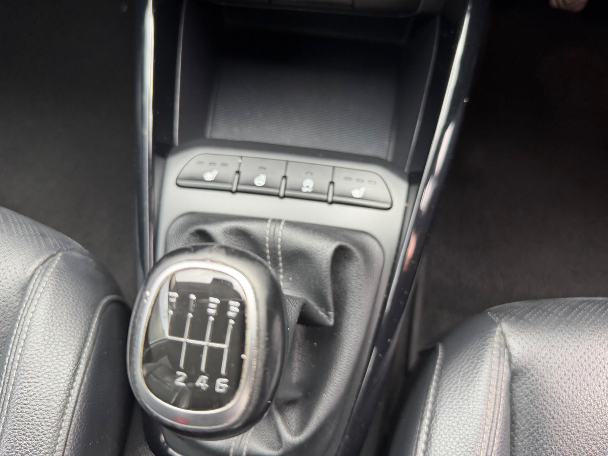 Kia Rio view 7