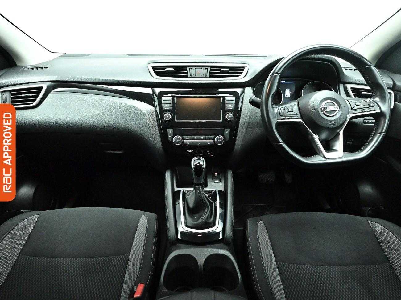 Nissan Qashqai view 2