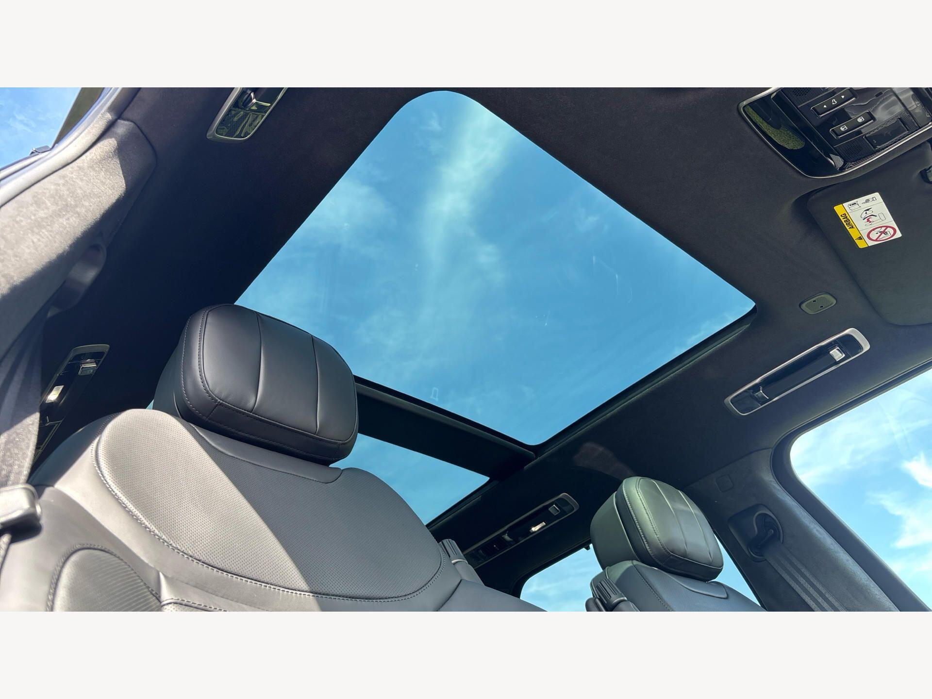 Land Rover Range Rover Sport view 24