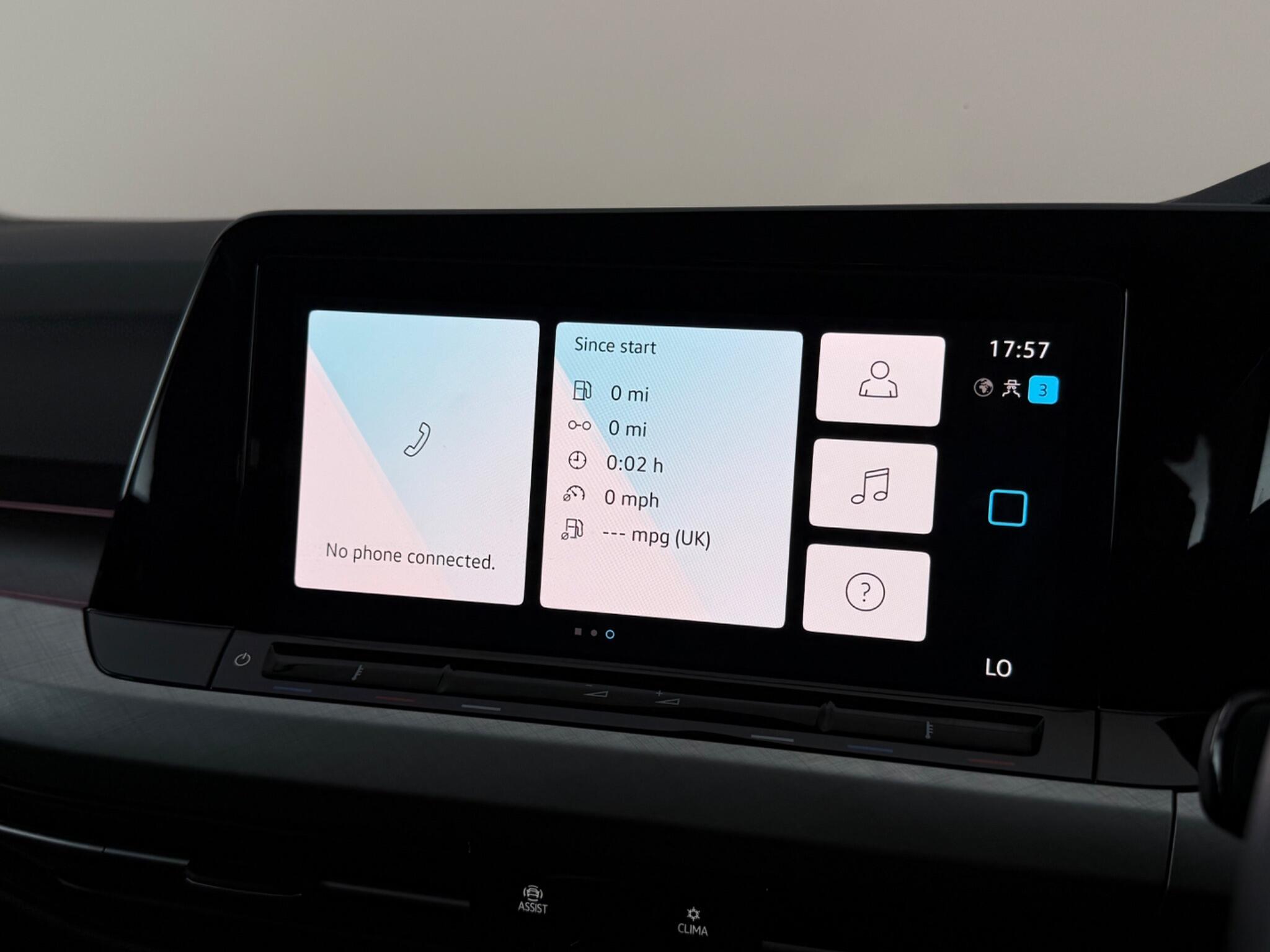 Volkswagen Golf view 24
