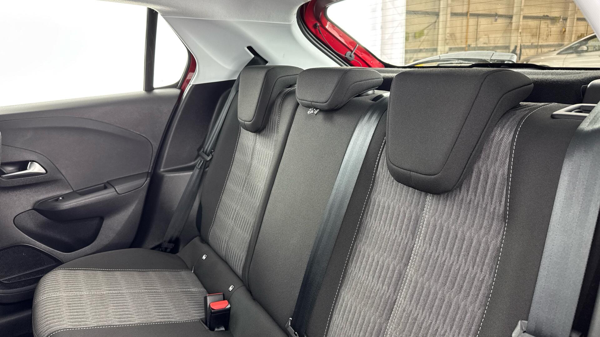 Vauxhall Corsa view 14