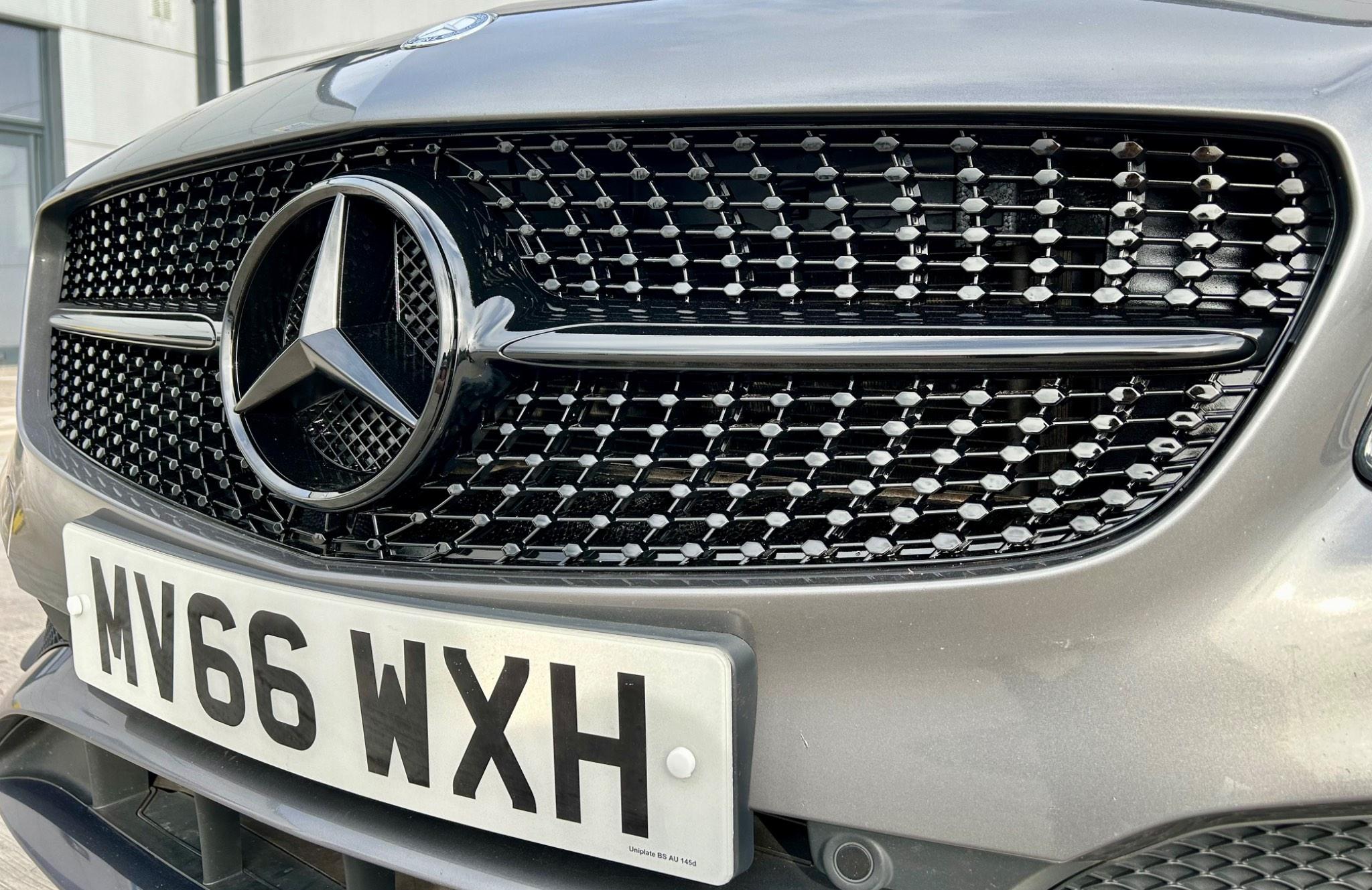 Mercedes-Benz A-Class view 3