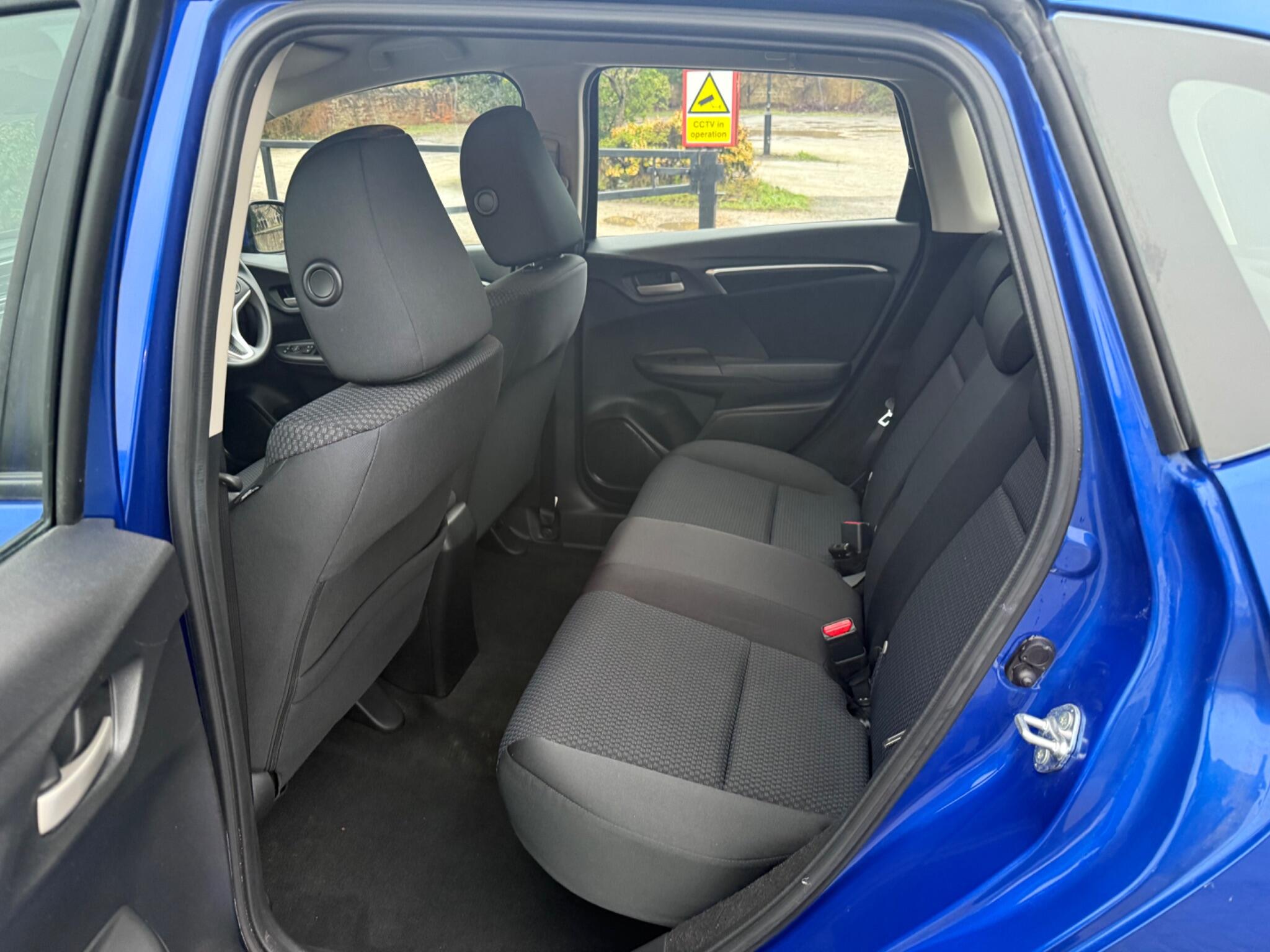2019 Honda Jazz 1.3 i-VTEC SE Euro 6 (s/s) 5dr • 54,651 miles image 15