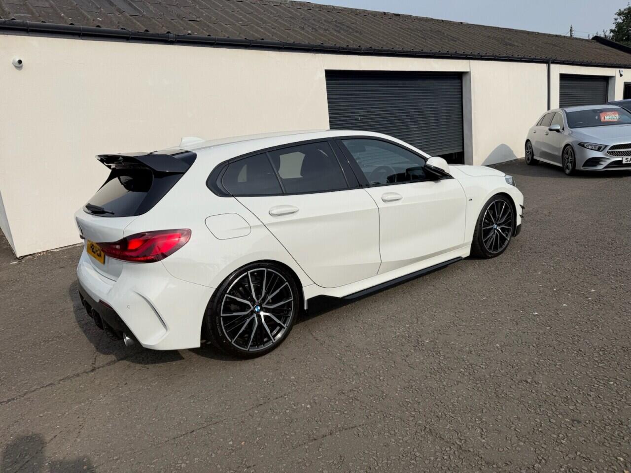 BMW 1 Series view 3