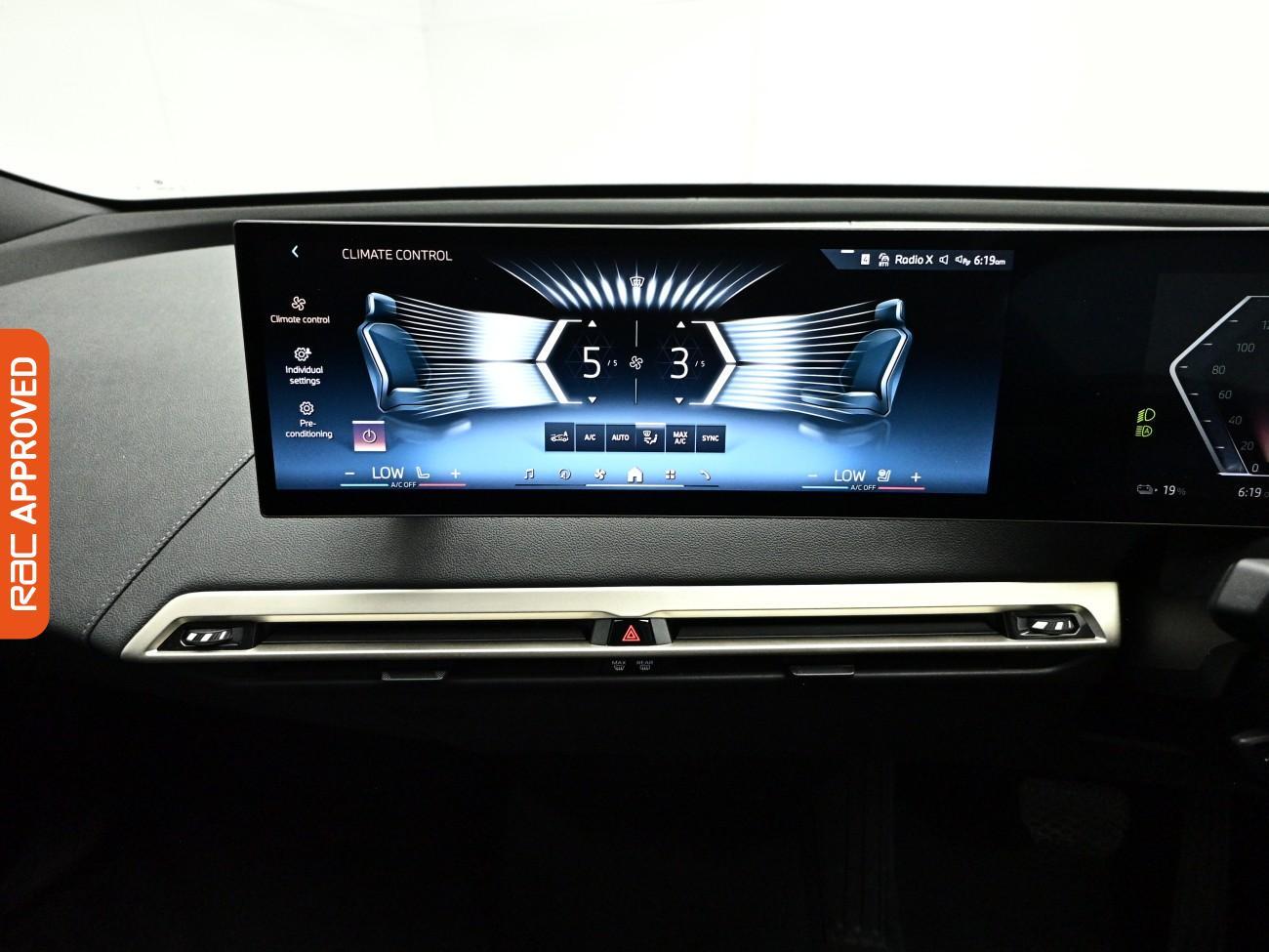 BMW iX view 19