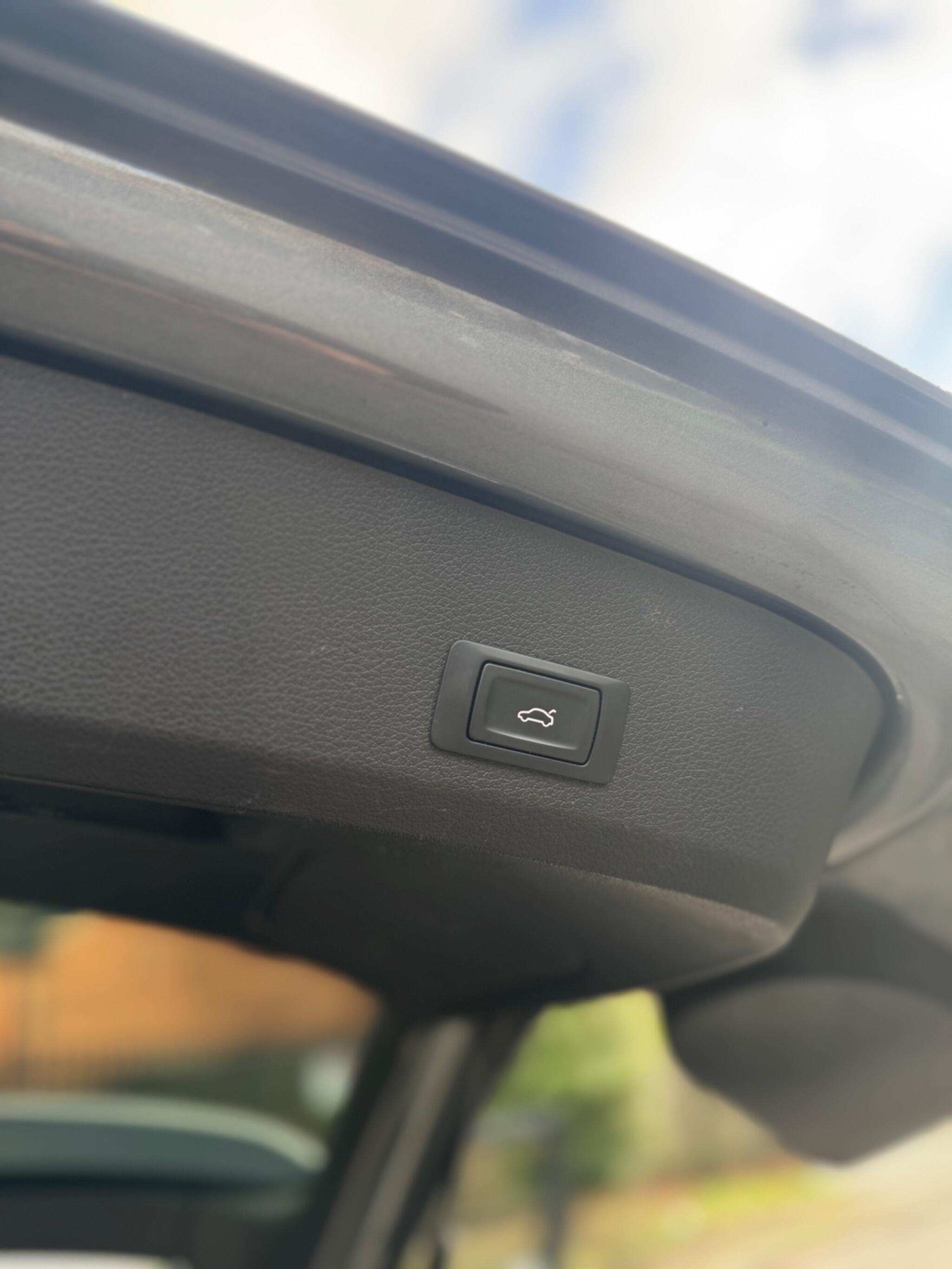 2014 Audi Q7 3.0 TDI V6 S line Sport Edition Tiptronic quattro Euro 5 (s/s) 5dr image 62