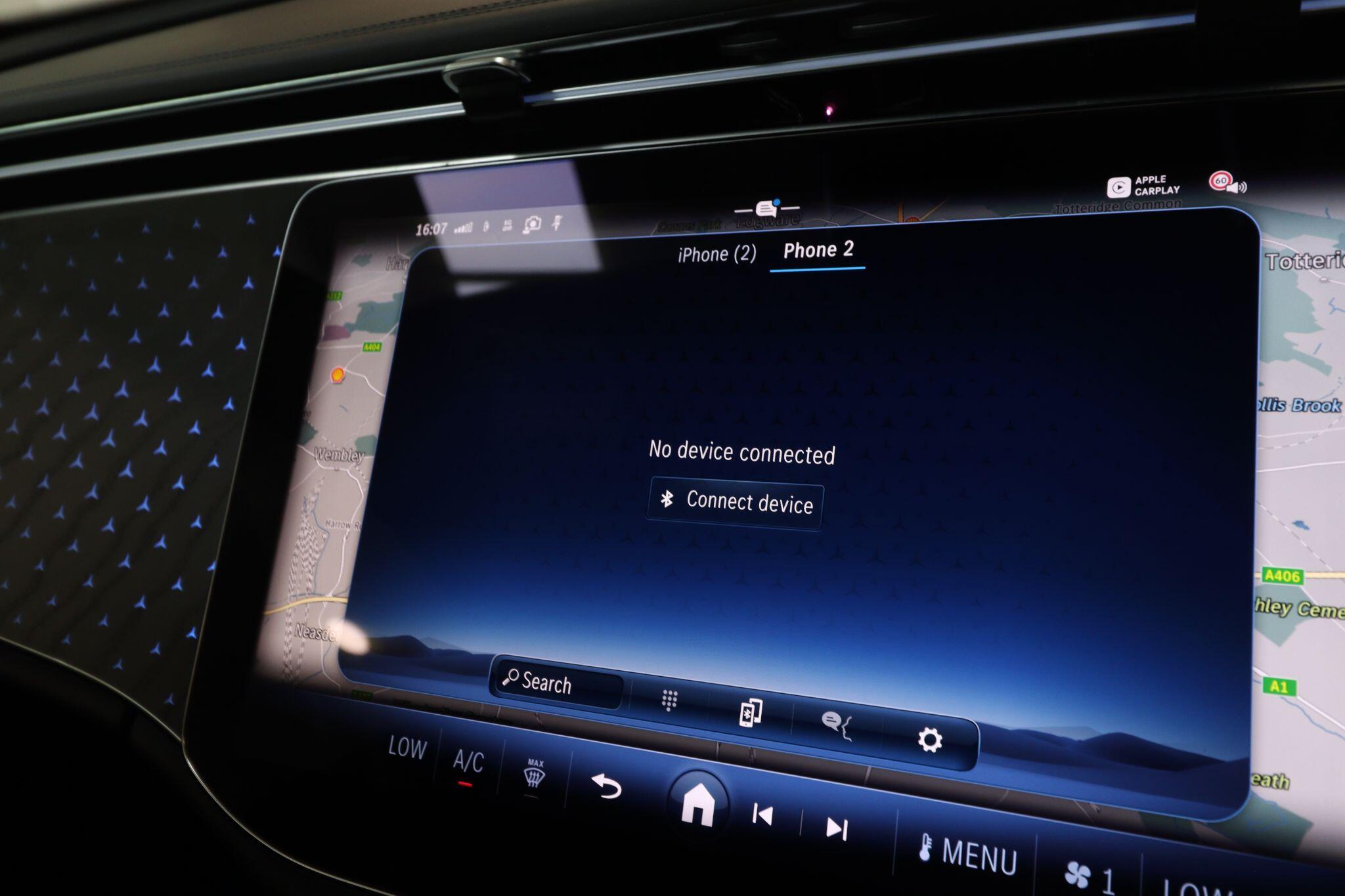 Mercedes-Benz E Class view 25