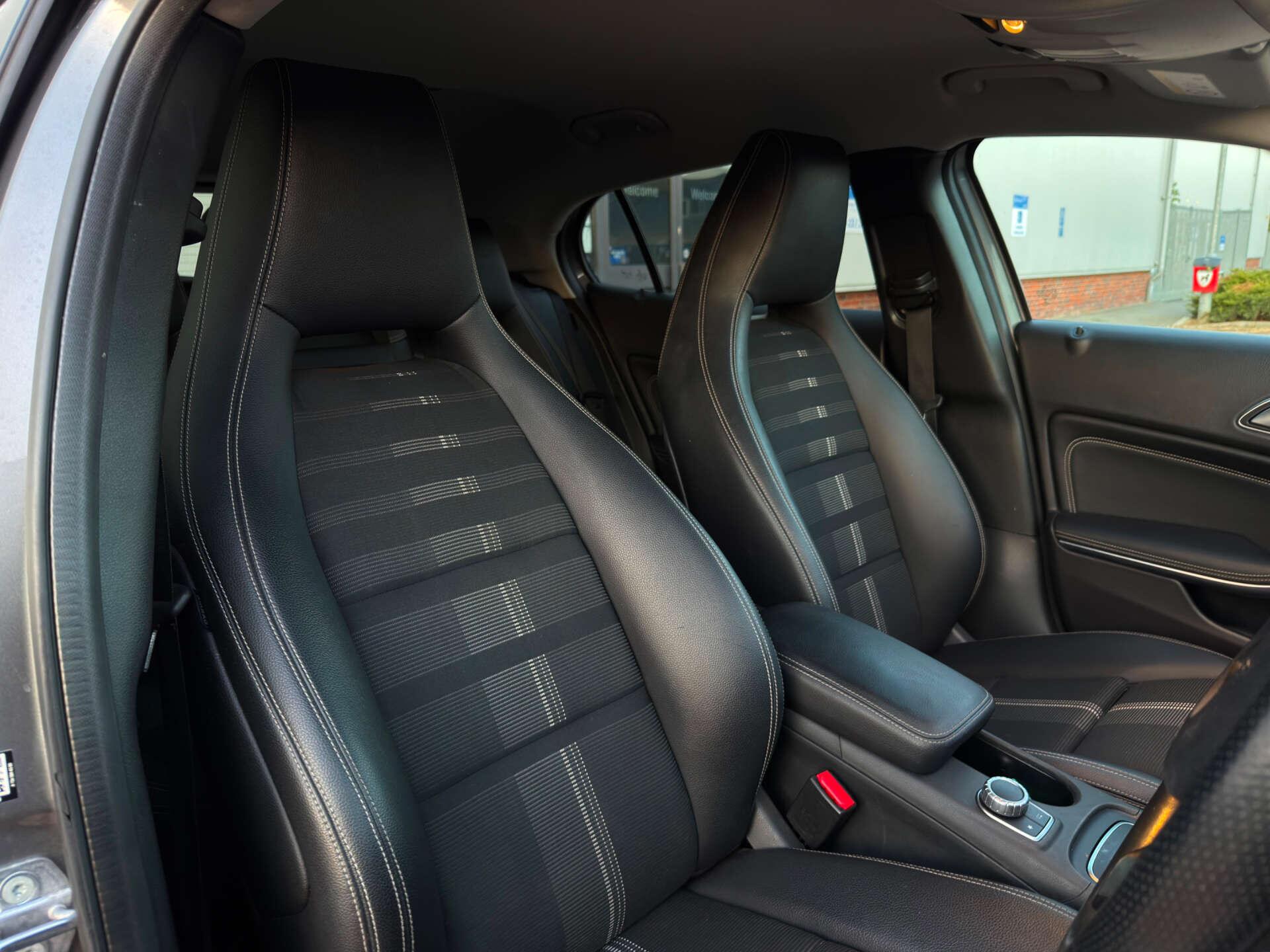 Mercedes-Benz Gla view 14