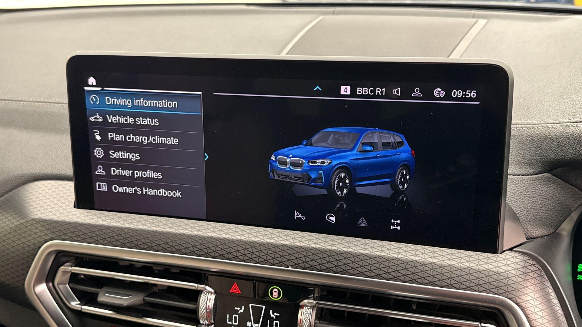 BMW Ix3 view 29