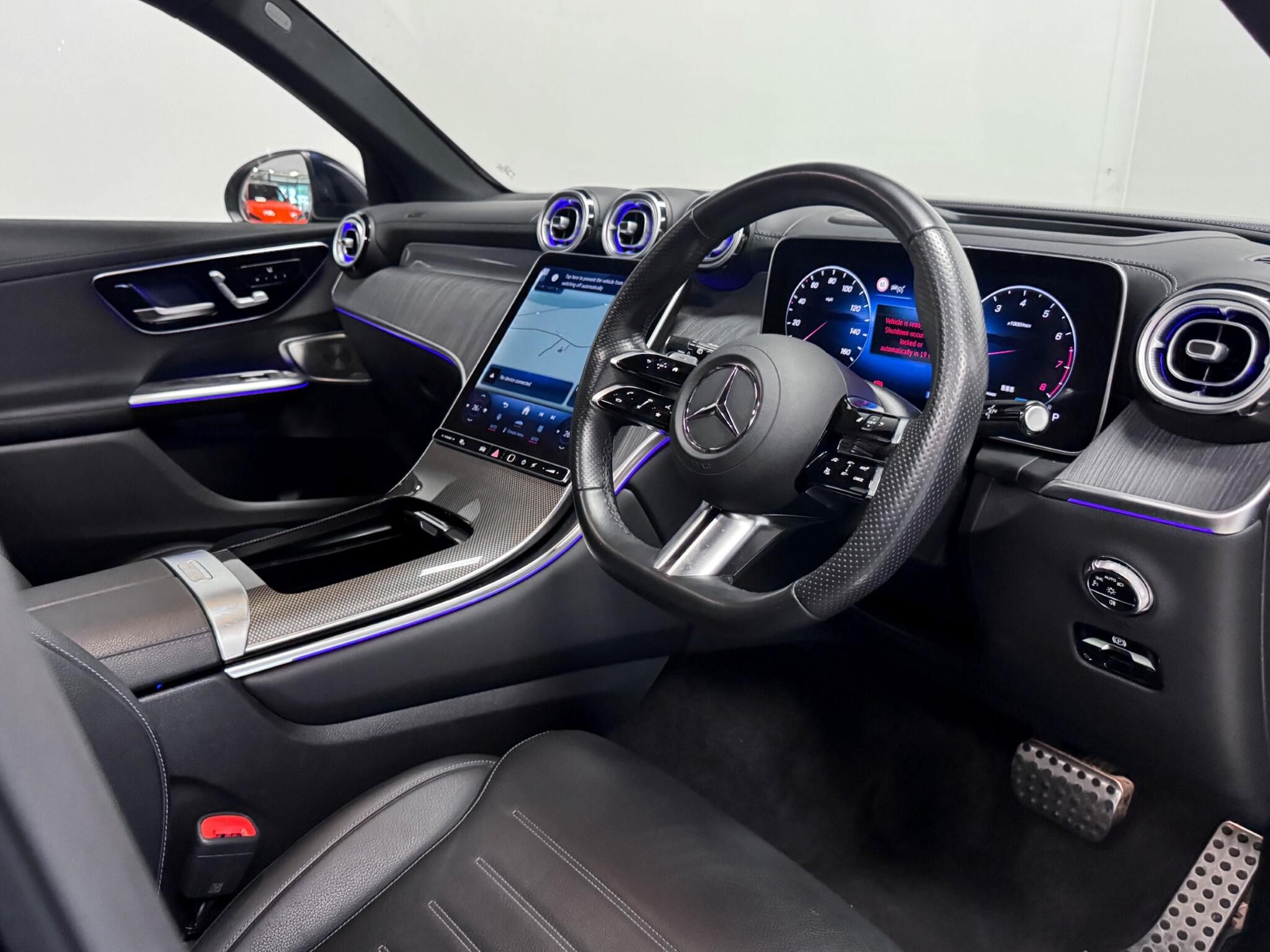 Mercedes-Benz GLC view 30