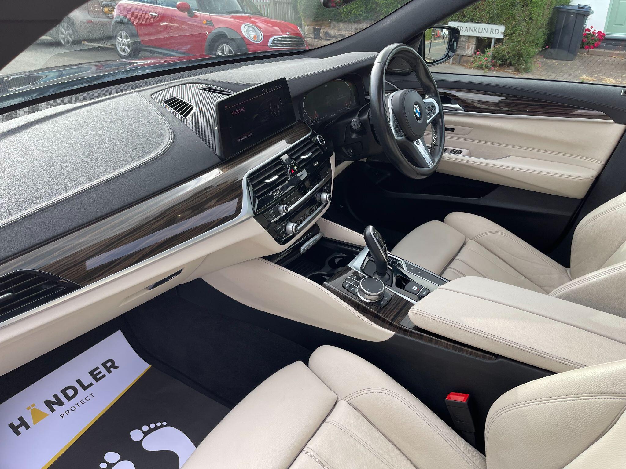 BMW 6 Series view 48