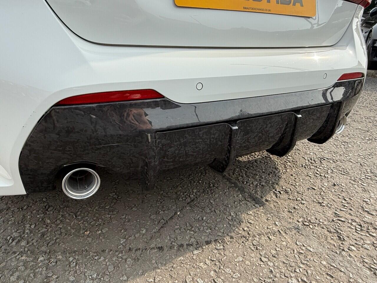 BMW 1 Series view 6