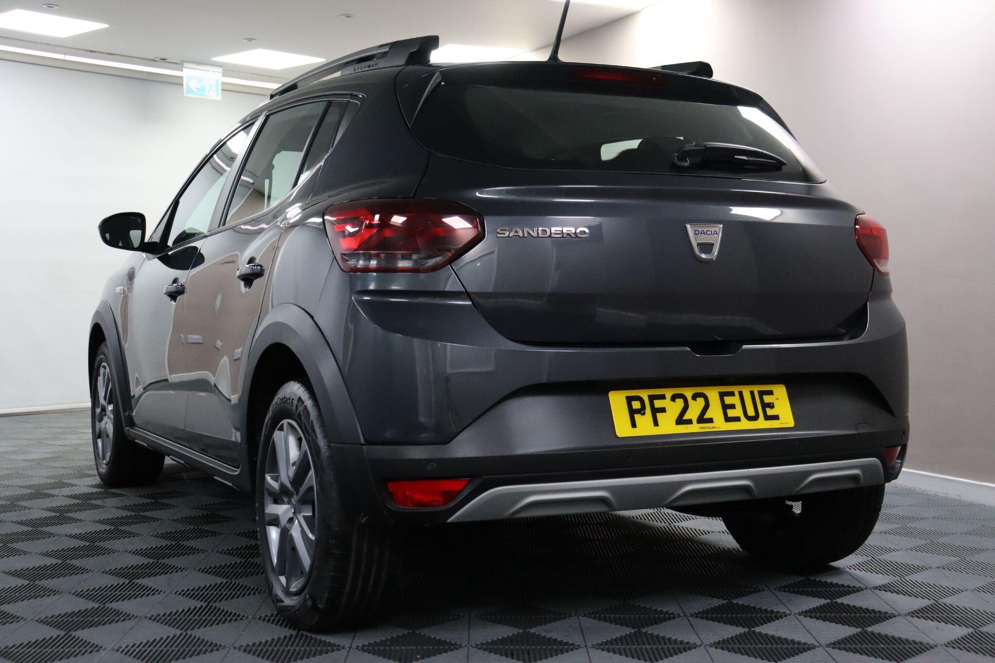Dacia Sandero view 29