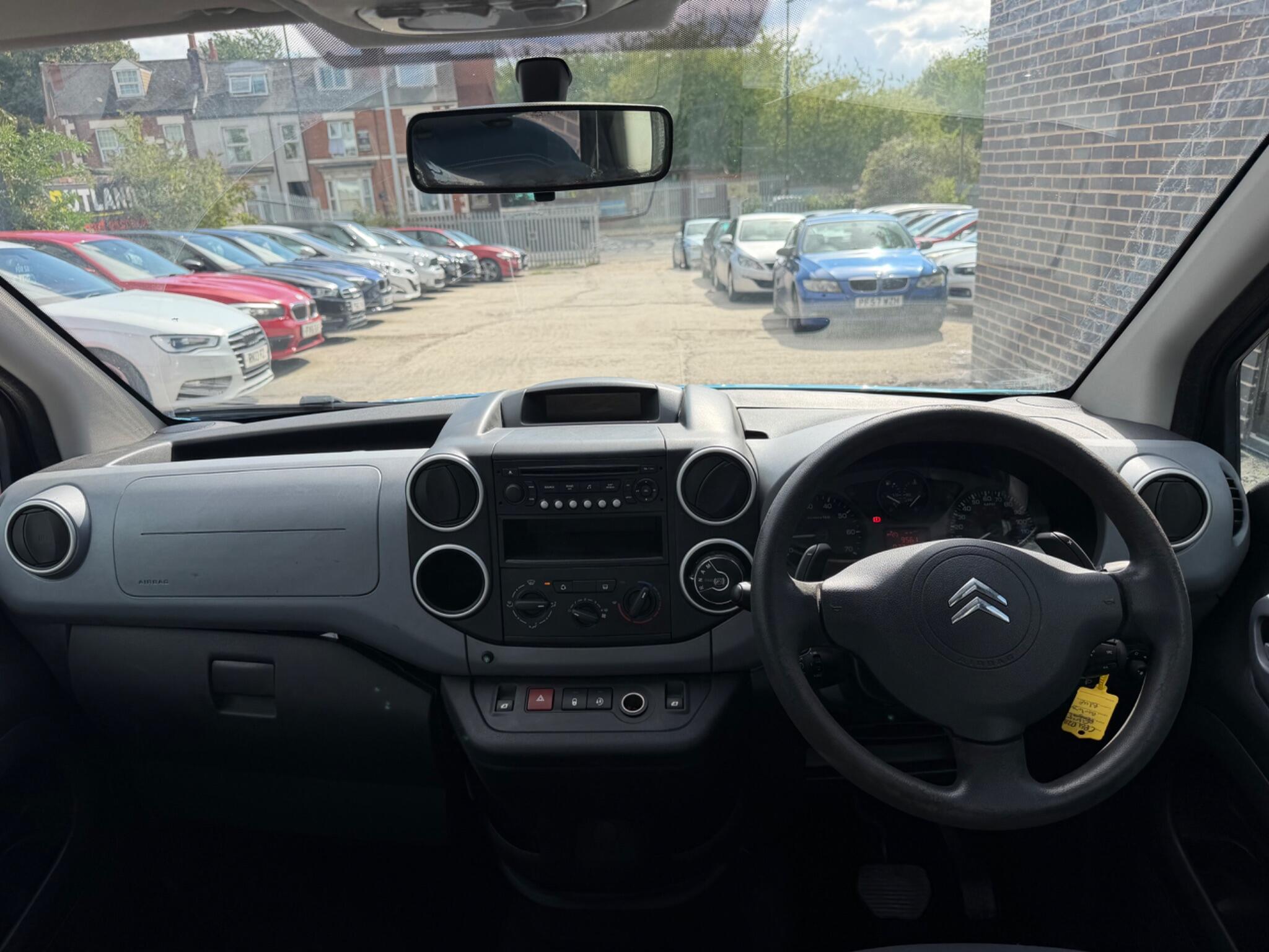 Citroen Berlingo view 22