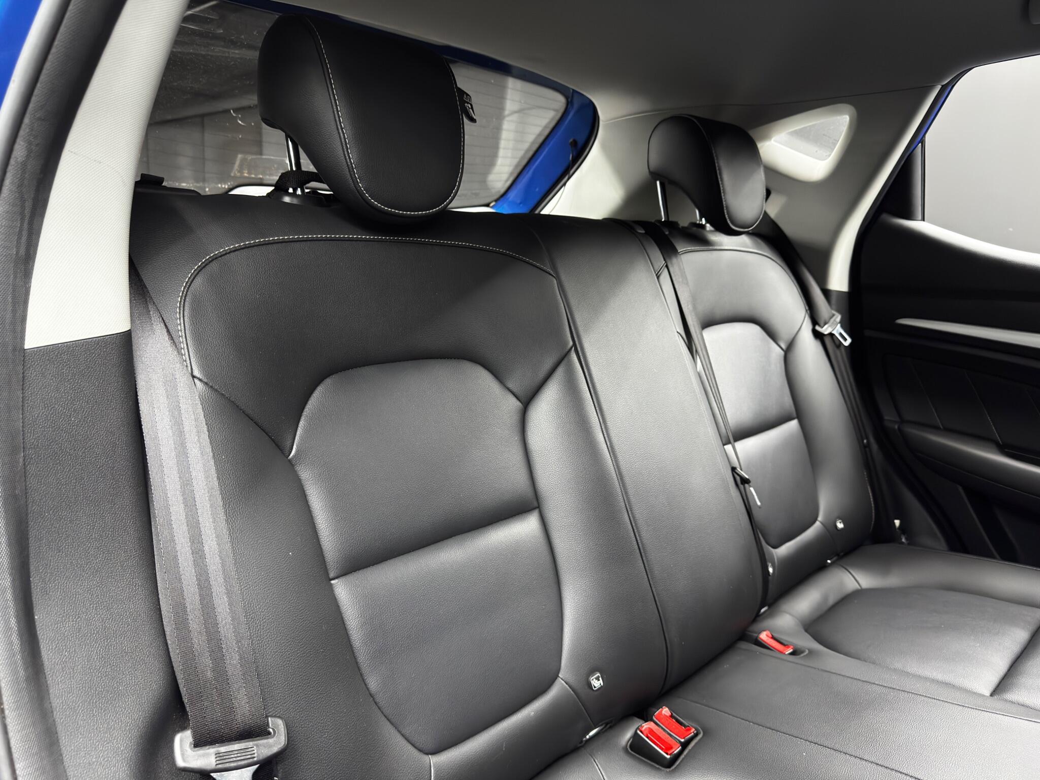 MG ZS view 15