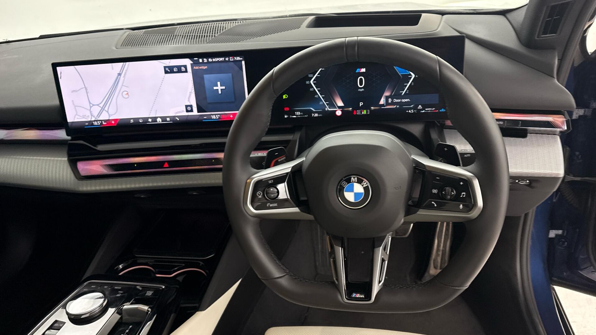 BMW 5 Series view 5
