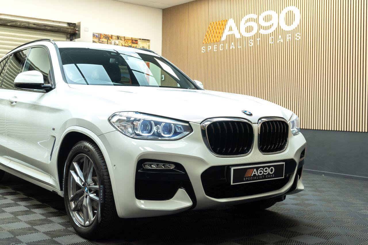 BMW X3 view 11