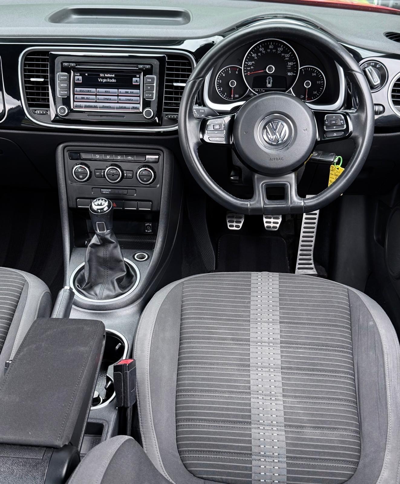 Volkswagen Beetle view 3