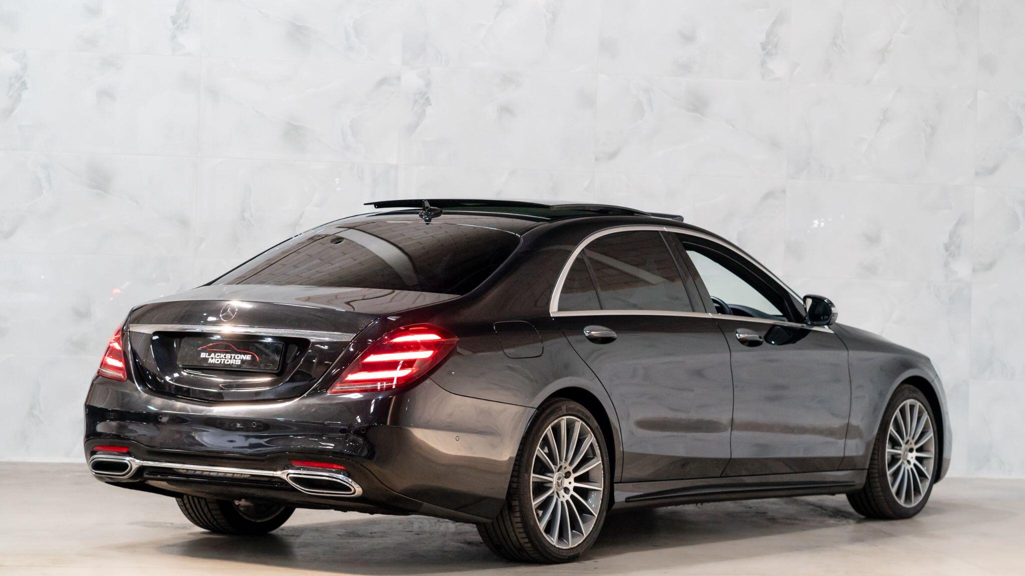 Mercedes-Benz S-Class view 8