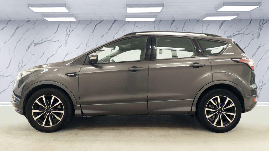 Ford Kuga view 9