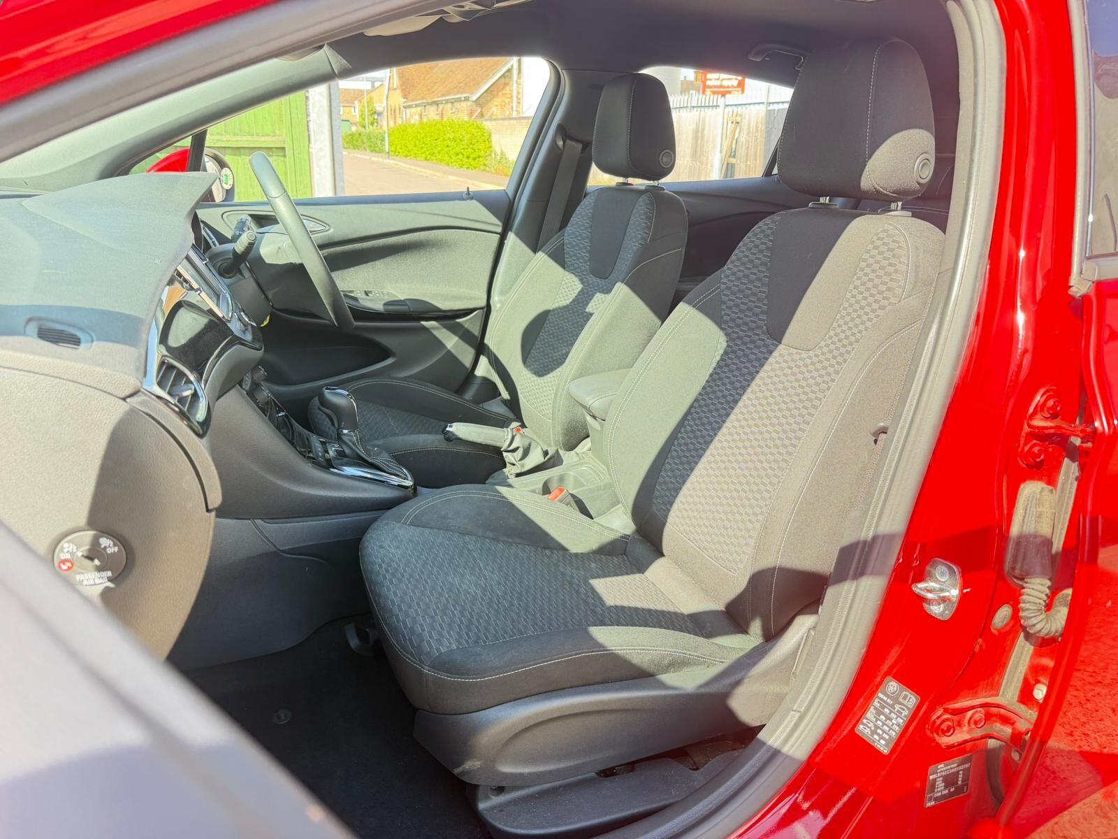 Vauxhall Astra view 10