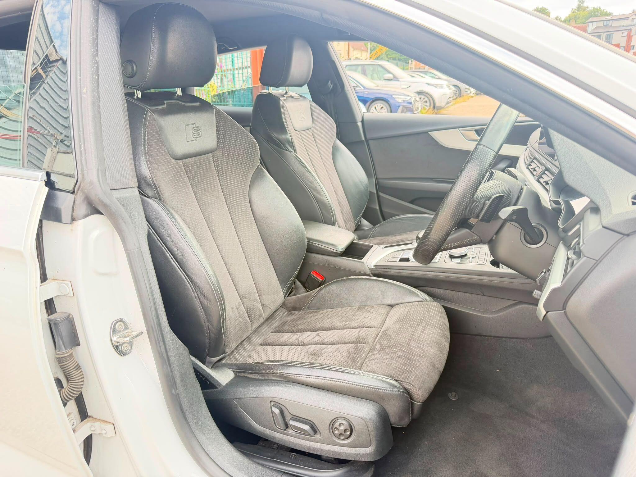Audi A5 view 10